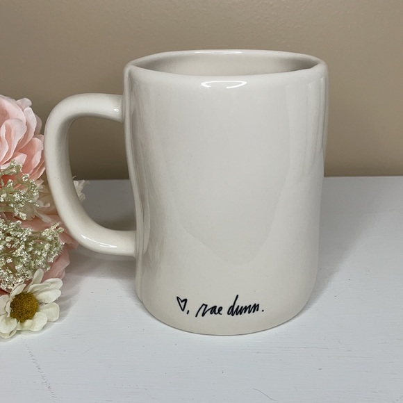 NWT Rae Dunn RAE DUNN Mug - Picture 3 of 4